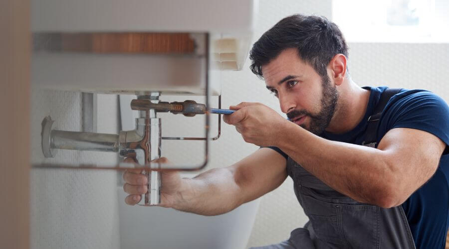 Expert burst pipe repair services in Wildorado, TX